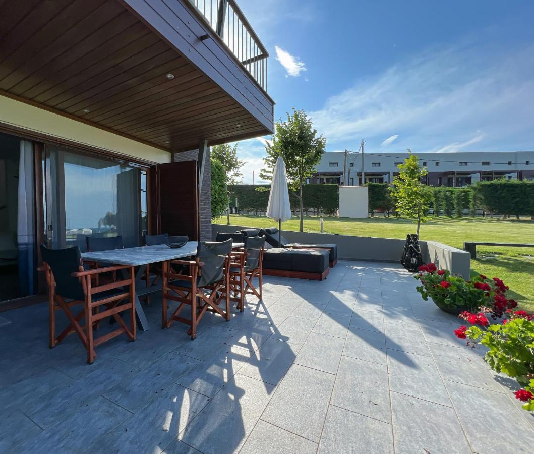 Heaven Luxury Villa Неа Рода Екстериор снимка