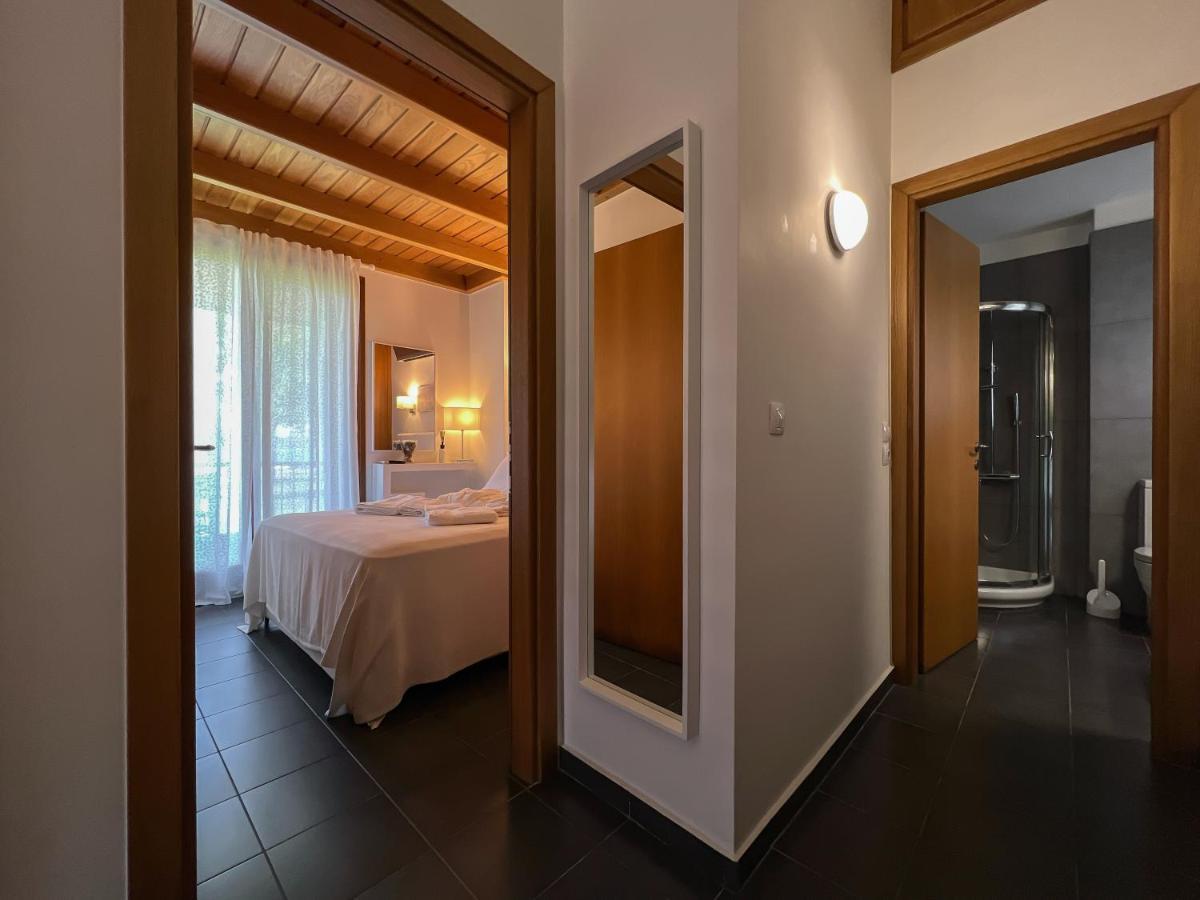 Heaven Luxury Villa Неа Рода Екстериор снимка