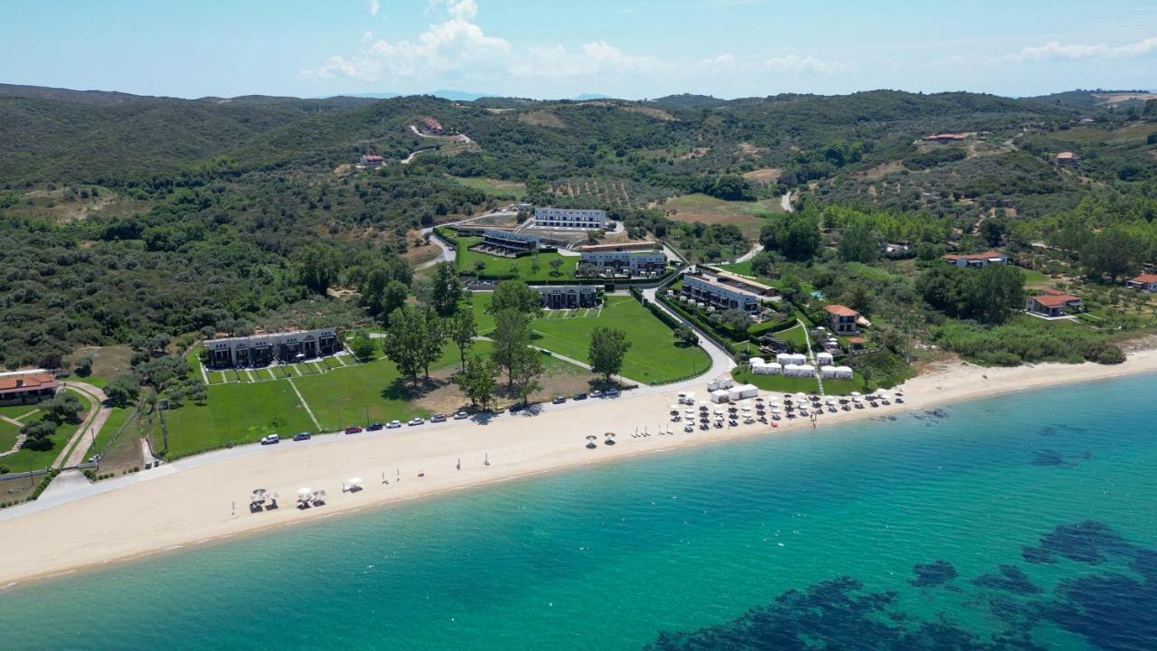 Heaven Luxury Villa Неа Рода Екстериор снимка